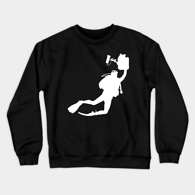 Taucher mit Unterwasserkamera Crewneck Sweatshirt by Guth